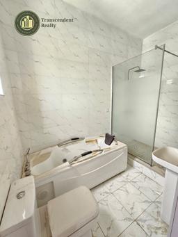 Newly Built 5 Bedroom Fully Detached Duplex with Bq