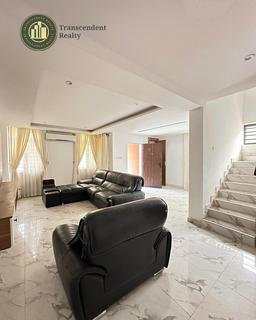 Newly Built 4 Bedroom Terraced Duplex