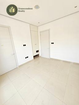 Newly Built Contemporary 3 Bedroom Apartments