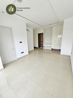 Newly Built Contemporary 3 Bedroom Apartments