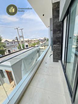 Newly Built Contemporary 3 Bedroom Apartments