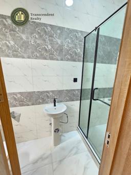 Newly Built Contemporary 5 Bedroom Fully Detached Duplex