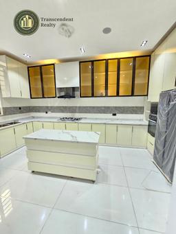 Newly Built Deluxe 5 Bedroom Fully Detached Duplex