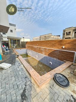 Newly Built Contemporary 2 Bedroom Apartments