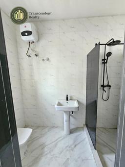 Newly Built Contemporary 5 Bedroom Duplex