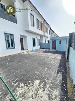 Newly Built Contemporary 4 Bedroom Fully Detached Duplex