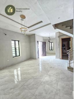 Newly Built Contemporary 4 Bedroom Fully Detached Duplex
