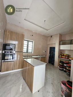Newly Built Contemporary 4 Bedroom Fully Detached Duplex