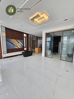 Deluxe 5 Bedroom Fully Detached Duplex