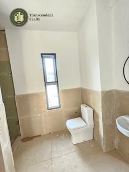 Exquisitely Designed 2 Bedroom Apartments