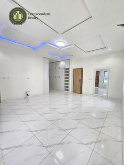 Newly Built Contemporary 4 Bedroom Semi-detached Duplex with Bq