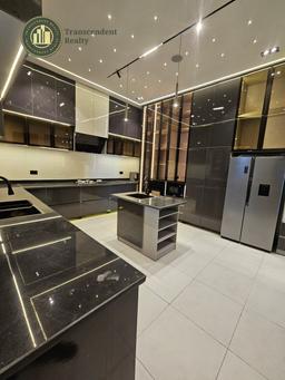 Deluxe 5 Bedroom Fully Detached Duplex