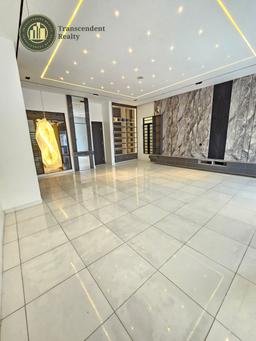 Deluxe 5 Bedroom Fully Detached Duplex