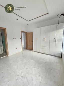 Newly Built Contemporary 5 Bedroom Fully Detached Duplex