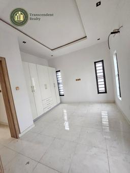 Newly Built Contemporary 5 Bedroom Fully Detached Duplex