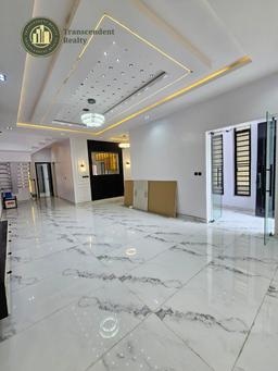 Newly Built Deluxe 5 Bedroom Fully Detached Triplex with Cinema and Swimming Pool