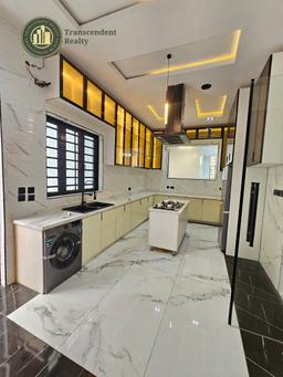 Newly Built Deluxe 5 Bedroom Fully Detached Triplex with Cinema and Swimming Pool
