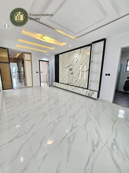 Newly Built Deluxe 5 Bedroom Fully Detached Triplex with Cinema and Swimming Pool
