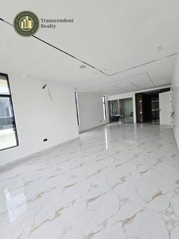 Newly Built Deluxe 5 Bedroom Fully Detached Triplex with Cinema and Swimming Pool