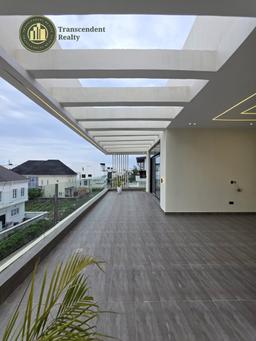 Newly Built Deluxe 5 Bedroom Fully Detached Triplex with Cinema and Swimming Pool