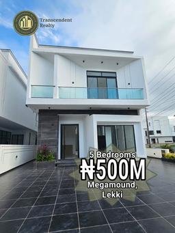 Newly Built Contemporary 5 Bedroom Fully Detached Triplex with a Swimming Pool